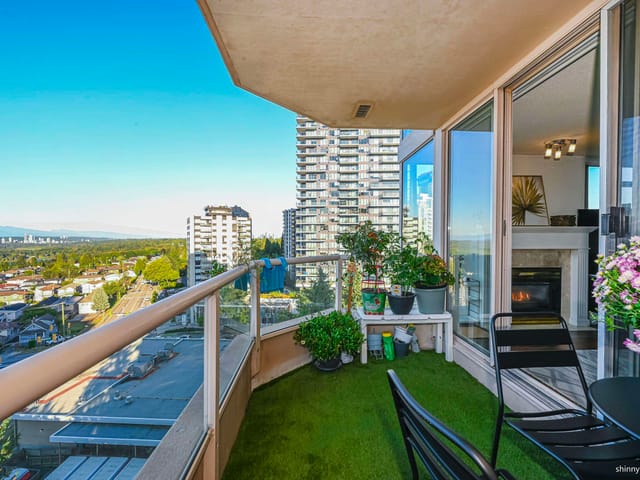 Apartment for sale in Burnaby, Burnaby South, 1101 4689 Hazel Street, 263138531 | Realtylink.org