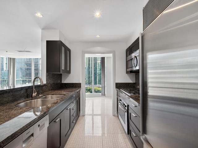 Apartment for sale in Vancouver, Vancouver West, 1004 590 Nicola Street, 263138598 | Realtylink.org