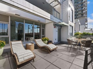 Townhouse for sale in Burnaby, Burnaby North, TH02 2288 Alpha Avenue, 263138656 | Realtylink.org