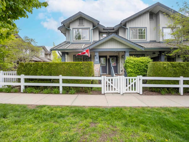 Townhouse for sale in Surrey, Cloverdale, 13 19250 65th Avenue, 263138736 | Realtylink.org