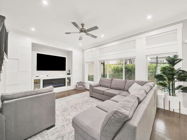 House for sale in Surrey, Cloverdale, 18356 68 Avenue, 263138815 | Realtylink.org
