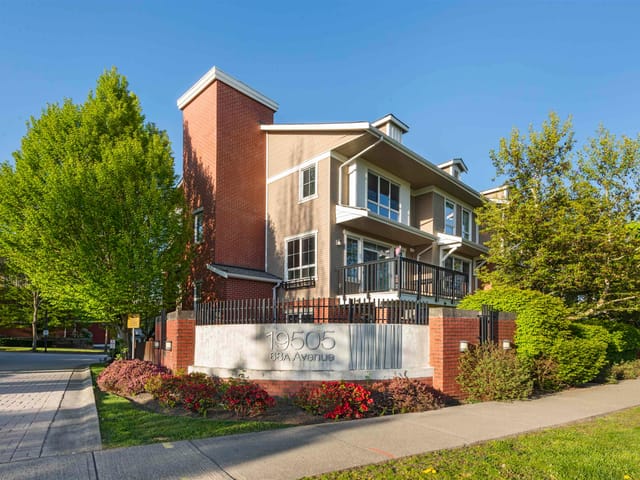 Townhouse for sale in Surrey, Cloverdale, 1 19505 68a Avenue, 263138821 | Realtylink.org