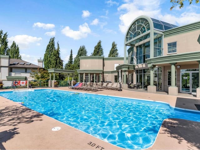 Townhouse for sale in Surrey, Surrey, 249 13888 70 Avenue, 263138840 | Realtylink.org
