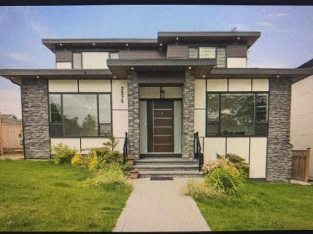 House for rent in Surrey, South Surrey White Rock, 1/2 basement 2575 166 Street, 263138903 | Realtylink.org