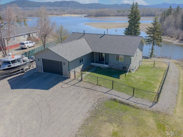 House for sale in Fort St. James, Fort St. James, 2070 Sweder Road, 263138986 | Realtylink.org
