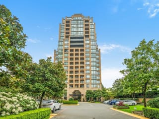 Apartment for sale in Burnaby, Burnaby South, 1502 7388 Sandborne Avenue, 263139023 | Realtylink.org
