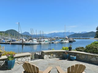 House for sale in Gibsons, Sunshine Coast, 664 Bay Road, 263139174 | Realtylink.org