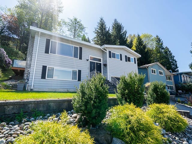 House for sale in Coquitlam, Coquitlam, 1062 Spar Drive, 263139230 | Realtylink.org