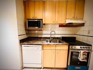 Apartment for rent in North Vancouver, North Vancouver, 9 140 20th Street, 263139359 | Realtylink.org