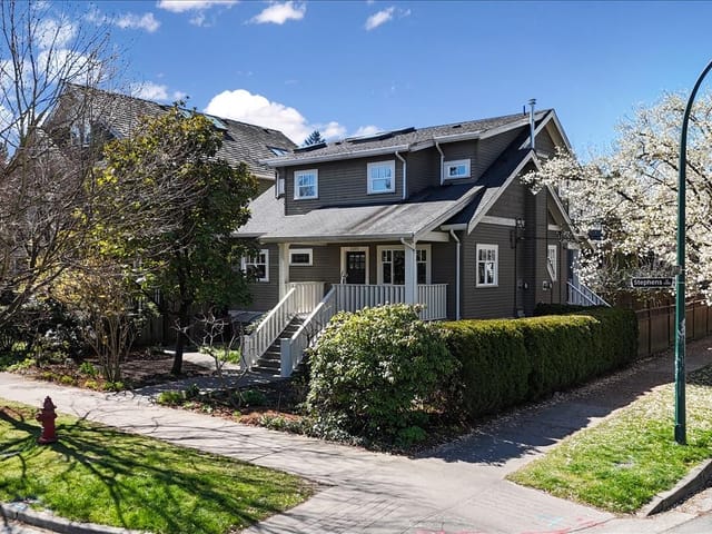 1/2 Duplex for sale in Vancouver, Vancouver West, 2301 Stephens Street, 263139414 | Realtylink.org