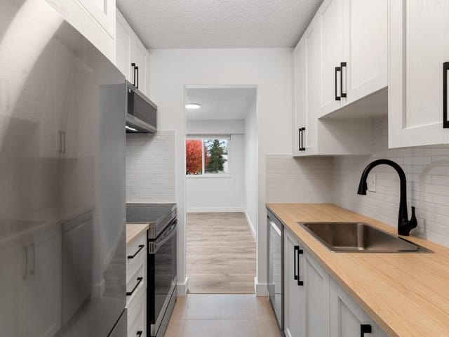 Apartment for sale in Maple Ridge, Maple Ridge, 212 12096 222 Street, 263139435 | Realtylink.org