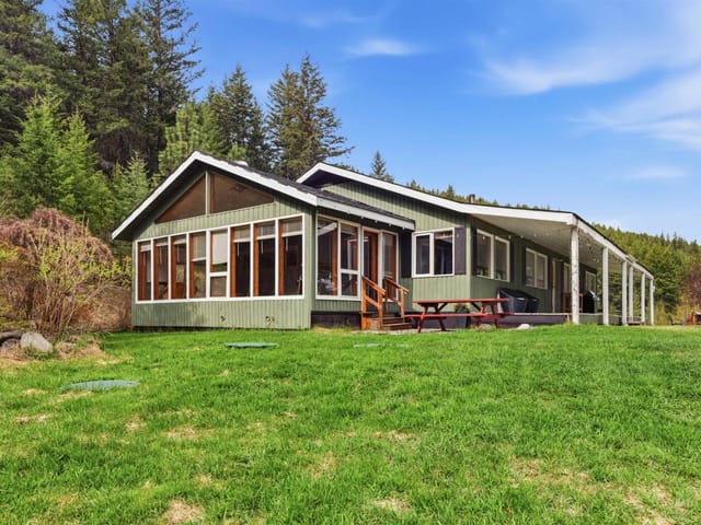 House for sale in Williams Lake, Williams Lake, 5993 West Fraser Road, 263139443 | Realtylink.org