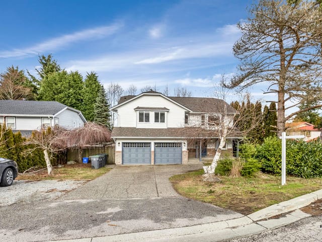 House for sale in Surrey, South Surrey White Rock, 15285 28 Avenue, 263139497 | Realtylink.org