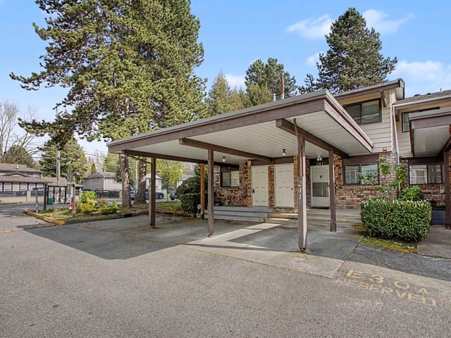 Townhouse for sale in Surrey, Surrey, 241 7447 140 Street, 263139512 | Realtylink.org
