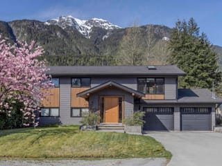 House for sale in Brackendale, Squamish, 41557 Rod Road, 263139574 | Realtylink.org