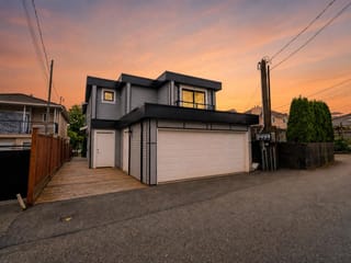 1/2 Duplex for sale in Vancouver, Vancouver East, 2885 E Georgia Street, 263139585 | Realtylink.org