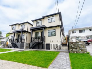 House for sale in Burnaby, Burnaby North, 3 5953 Winch Street, 263139641 | Realtylink.org
