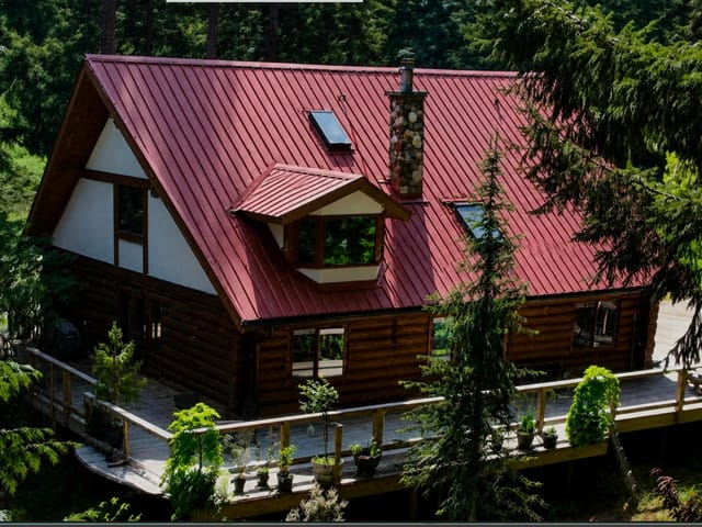 House for sale in Galiano Island, Islands-Van. & Gulf, 754 Burrill Road, 263139680 | Realtylink.org