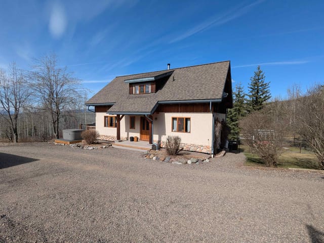House for sale in Telkwa, Smithers And Area, 8839 Bluff Road, 263139711 | Realtylink.org