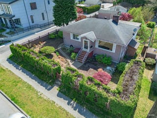 House for sale in Coquitlam, Coquitlam, 704 Smith Avenue, 263139767 | Realtylink.org