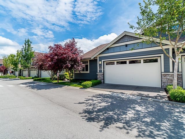 Townhouse for sale in Surrey, South Surrey White Rock, 66 350 174 Street, 263139812 | Realtylink.org