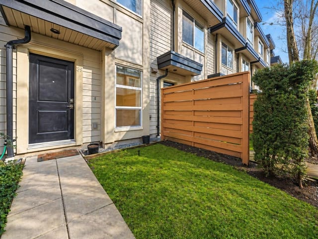 Townhouse for sale in Surrey, Cloverdale, 39 19477 72a Avenue, 263139874 | Realtylink.org
