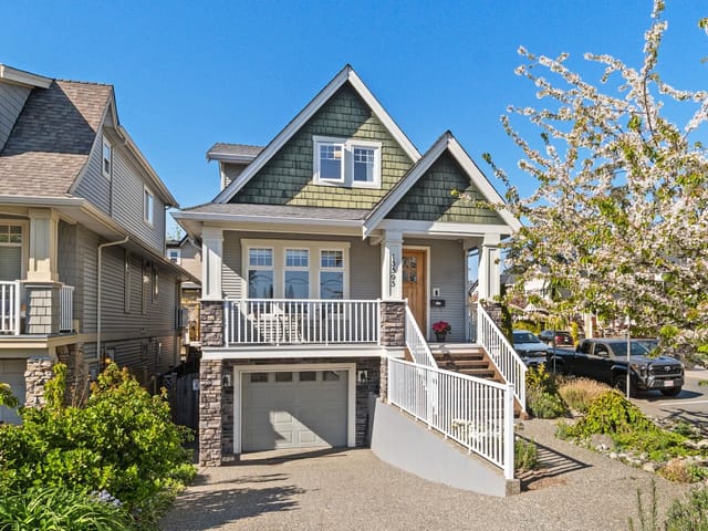 House for sale in White Rock, South Surrey White Rock, 15595 Thrift Avenue, 263139996 | Realtylink.org