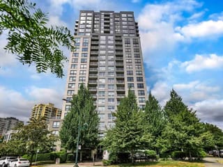 Apartment for sale in Vancouver, Vancouver East, 810 3663 Crowley Drive, 263140016 | Realtylink.org