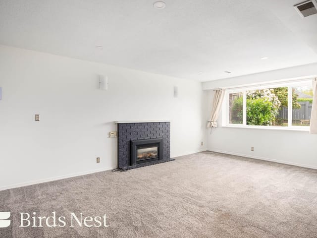 House for rent in North Vancouver, North Vancouver, Lower 414 W Kings Road, 263140132 | Realtylink.org