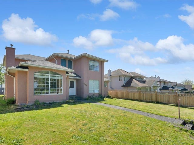 House for sale in Surrey, Surrey, 8648 140 Street, 263140177 | Realtylink.org