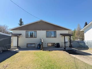 Duplex for sale in Vanderhoof, Vanderhoof And Area, 420 W 3rd Street, 263140307 | Realtylink.org
