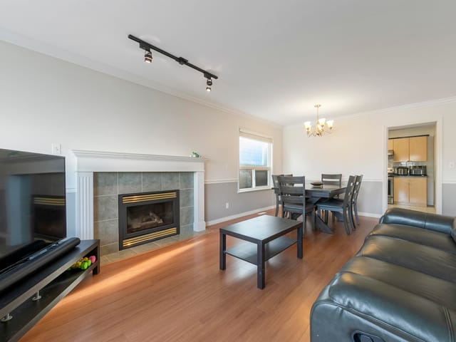 1/2 Duplex for sale in Burnaby, Burnaby North, 5056 Manor Street, 263140404 | Realtylink.org