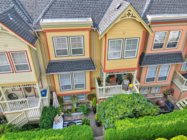 Townhouse for sale in White Rock, South Surrey White Rock, 4 15151 Buena Vista Avenue, 263140410 | Realtylink.org