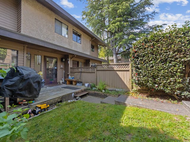 Townhouse for sale in Burnaby, Burnaby North, 6884 Bromley Court, 263140542 | Realtylink.org