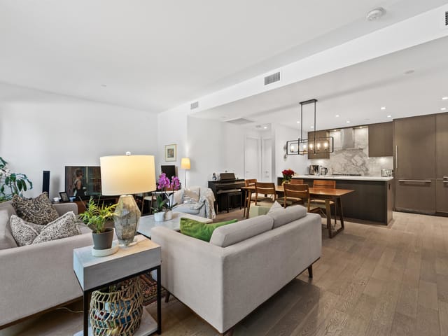 Apartment for sale in North Vancouver, North Vancouver, 103 1055 Ridgewood Drive, 263140577 | Realtylink.org