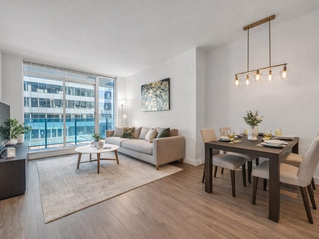 Apartment for sale in Surrey, North Surrey, 705 13615 Fraser Highway, 263140593 | Realtylink.org