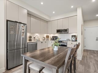 Apartment for sale in Chilliwack, Sardis, 202 45511 Campus Drive, 263140603 | Realtylink.org