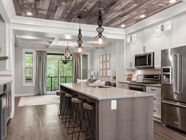 Townhouse for sale in Harrison Hot Springs, Harrison Lake, 2 520 Hot Springs Road, 263140686 | Realtylink.org