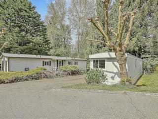 Manufactured Home for sale in Surrey, Surrey, 77 8220 King George Boulevard, 263140698 | Realtylink.org