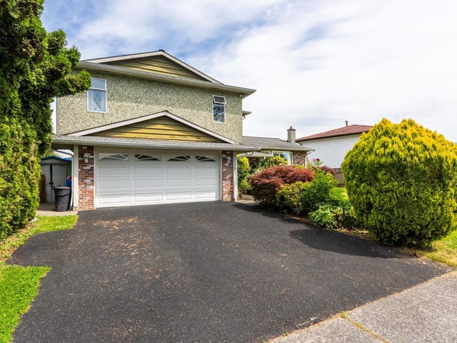 House for sale in Delta, Ladner, 5259 Oak Place, 263141026 | Realtylink.org