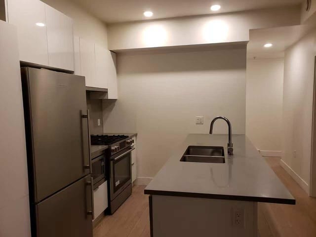 Apartment for rent in Vancouver, Vancouver East, 2666 Duke Street, 263141060 | Realtylink.org