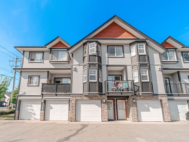 Townhouse for sale in Abbotsford, Abbotsford, 2 31235 Upper Maclure Road, 263141104 | Realtylink.org