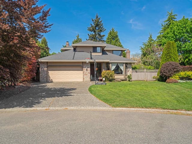House for sale in Surrey, South Surrey White Rock, 14937 20a Avenue, 263141192 | Realtylink.org