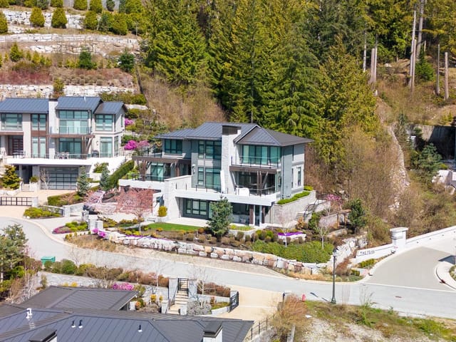 House for sale in West Vancouver, West Vancouver, 2948 Burfield Place, 263141222 | Realtylink.org