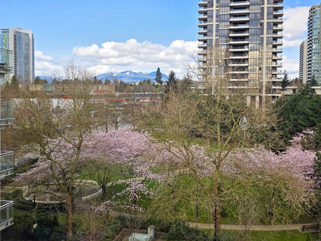 Apartment for sale in Burnaby, Burnaby North, 515 2188 Madison Avenue, 263141249 | Realtylink.org
