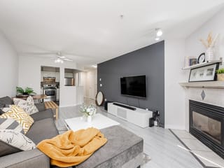 Apartment for sale in Langley, Langley, 101 5765 Glover Road, 263141298 | Realtylink.org