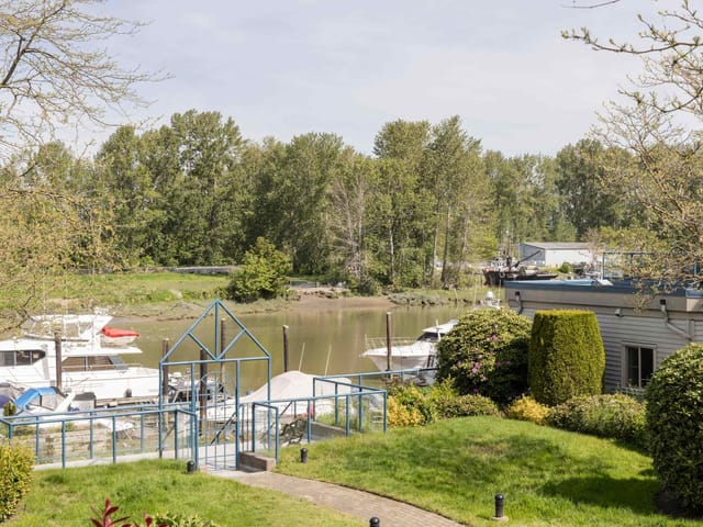 Apartment for sale in Delta, Ladner, 204 4733 W River Road, 263141314 | Realtylink.org