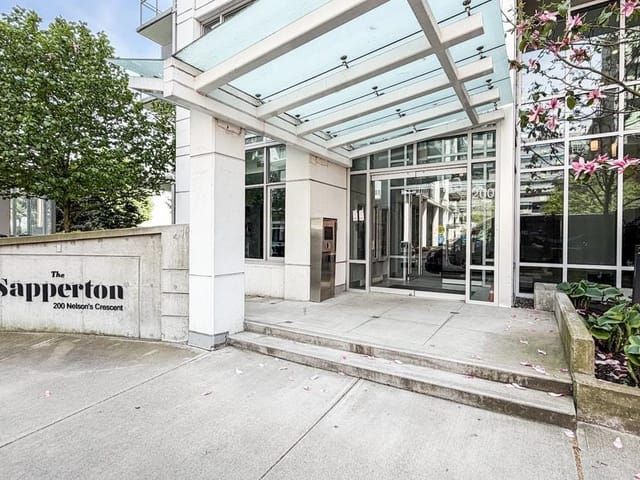 Apartment for sale in New Westminster, New Westminster, 105 200 Nelson's Crescent, 263141320 | Realtylink.org