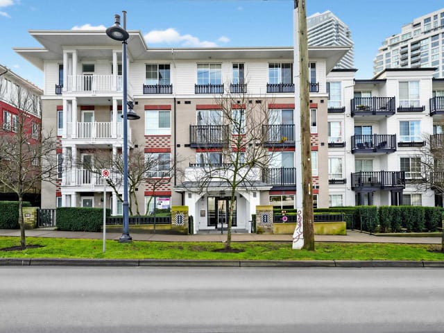 Apartment for sale in Coquitlam, Coquitlam, 208 608 Como Lake Avenue, 263141390 | Realtylink.org