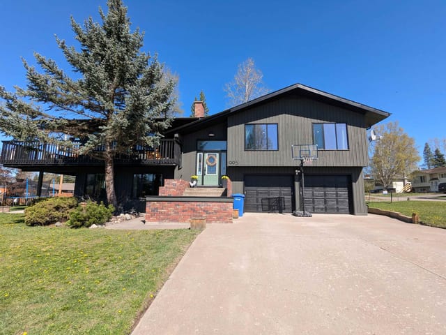 House for sale in Smithers, Smithers And Area, 1995 Dominion Street, 263141473 | Realtylink.org